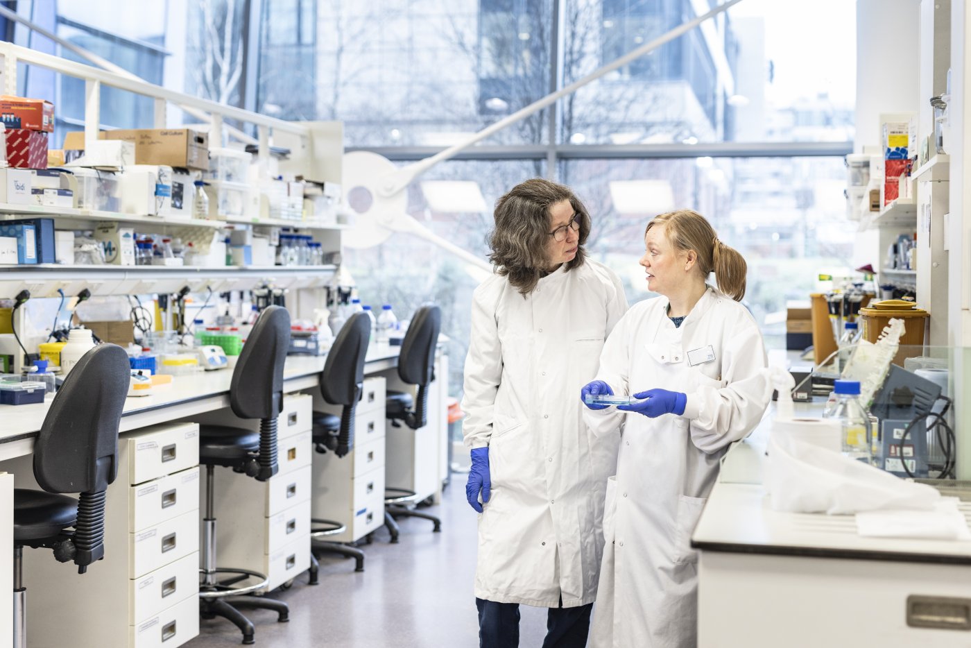 Two women in lab