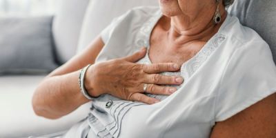 Deprivation shortens life expectancy of heart failure patients